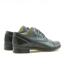 Dziecięce buty 131 czarny lakier