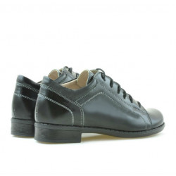 Dziecięce buty 122 czarny lakier