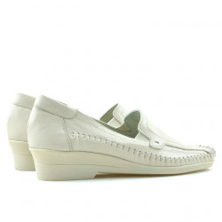 Damskie buty casual 673 beżowe