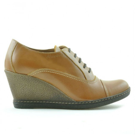 Damskie buty casual 609 brązowe woskowane