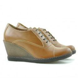 Damskie buty casual 609 brązowe woskowane