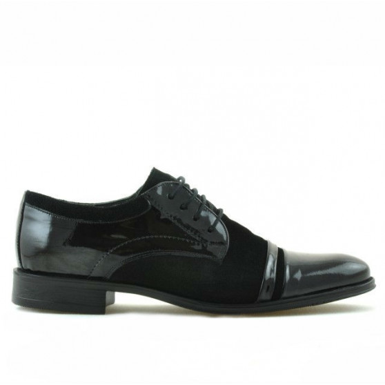 Eleganckie buty młodzieżowe 391 z połączenia czarnego weluru