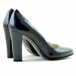 Eleganckie buty damskie 1214 lakierowane indigo