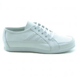 Damskie buty sportowe 697 białe