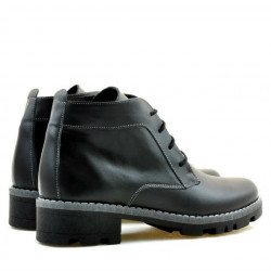 Damskie botki 3302 czarne