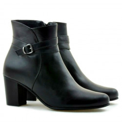 Damskie botki 1160b czarne futro