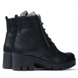 Damskie botki 3307 czarne