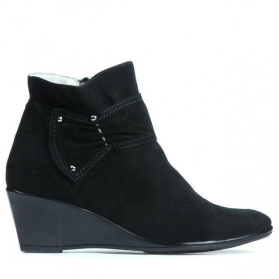 Buty damskie 242 czarny welur