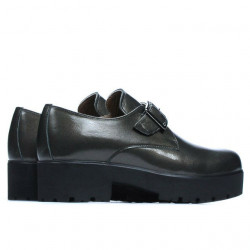 Casualowe buty damskie 670 w lakierowanym miedzianym kolorze