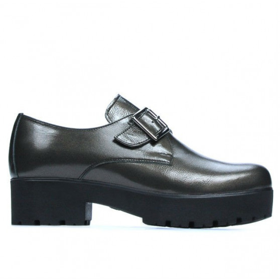 Casualowe buty damskie 670 w lakierowanym miedzianym kolorze