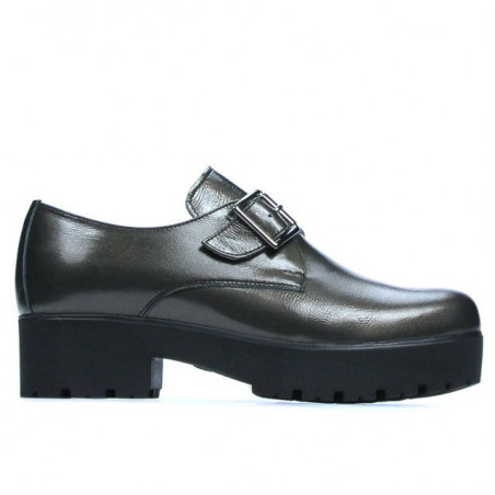 Casualowe buty damskie 670 w lakierowanym miedzianym kolorze