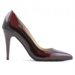 Eleganckie buty damskie 1246 lakier bordowy 01