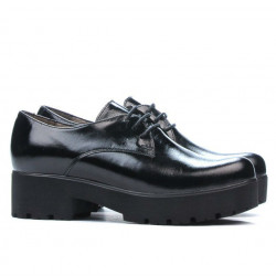 Casualowe buty damskie 660 lakier czarny01