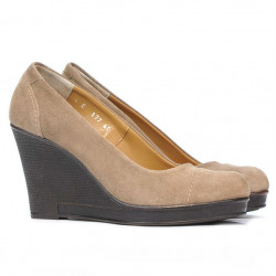 Damskie buty casual 177 cappuccino zamsz