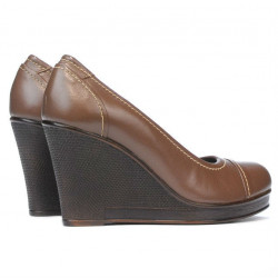 Damskie buty casual 177 cappuccino
