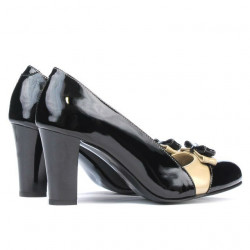 Eleganckie buty damskie 1227 lakierowane czarne+beżowe