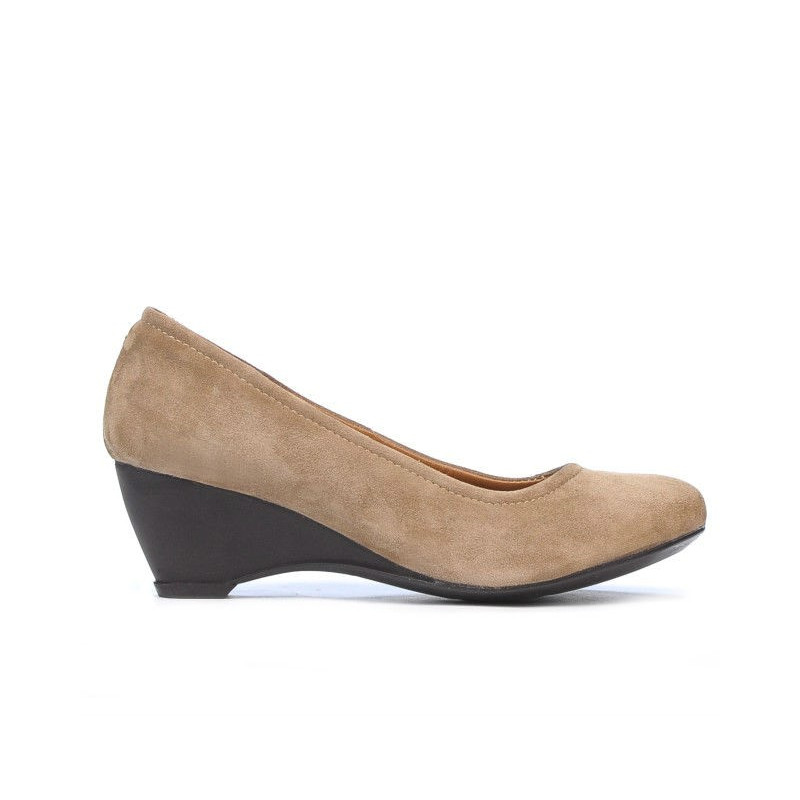 Damskie buty casual 152-1 cappuccino welur