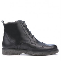 Czarne buty młodzieżowe 4001