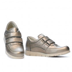 Damskie buty sportowe 681 złote