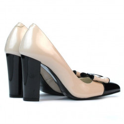 Damskie eleganckie buty 1262 lakier beż+czarny