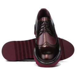 Półbuty casual męskie 831 lakier bordo łączony