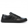 Damskie buty sportowe 690 czarne