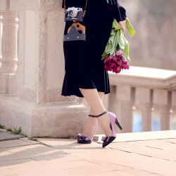 Eleganckie buty damskie 1264 lakier fioletowy+czarny