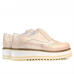 Damskie buty casual 683-1 w kolorze pudrowym kombinowane