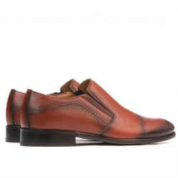 Eleganckie buty męskie 877 w kolorze koniaku