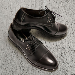 Damskie buty casual 696 lakier czarny