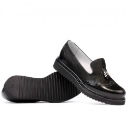 Damskie buty casual 659 czarny lakierowany kombinowany