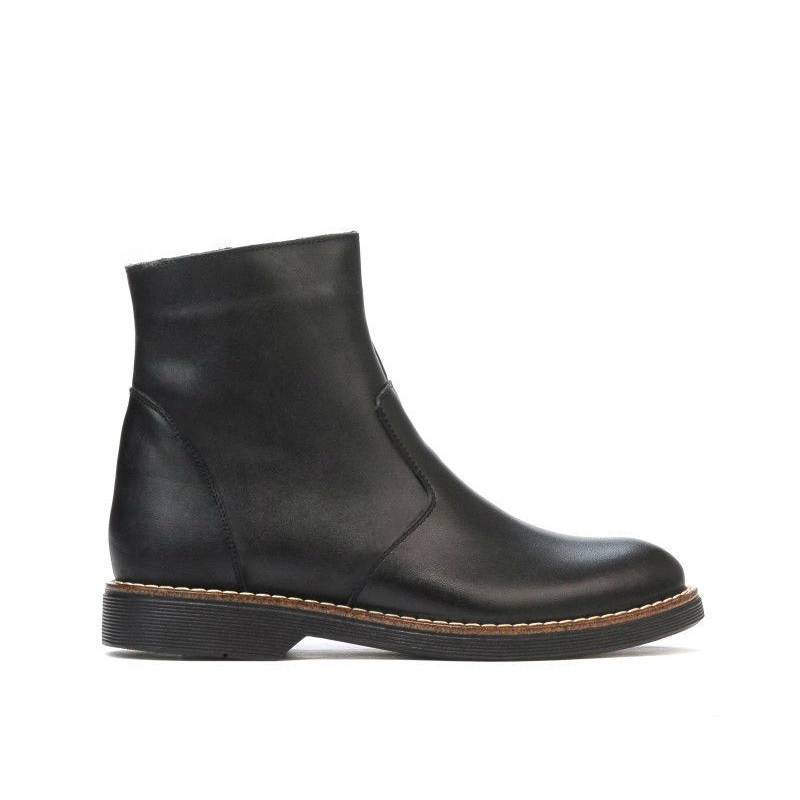 Czarne buty młodzieżowe 4004
