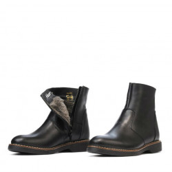 Czarne buty młodzieżowe 4004