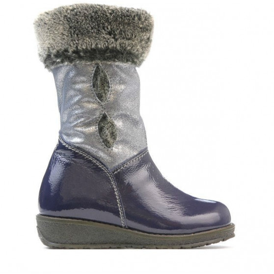 Małe dziecięce buty 24c lakierowane w kolorze indygo połączone