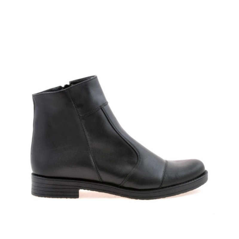 Czarne buty młodzieżowe 453