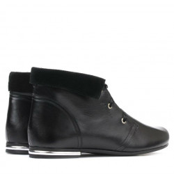 Damskie botki 3282 czarne