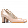 Eleganckie buty damskie 1209 lakierowane kość słoniowa