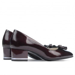 Eleganckie buty damskie 1270 lakierowane bordo satynowe
