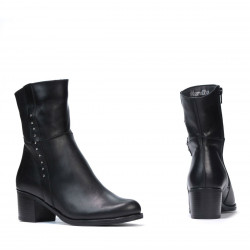 Damskie botki 3334 czarne