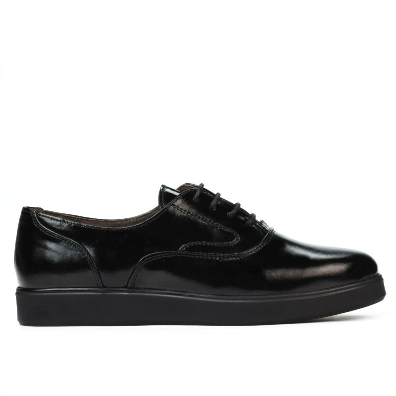 Czarne lakierowane damskie buty casual 664