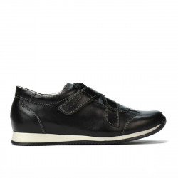 Dziecięce buty 135 czarne