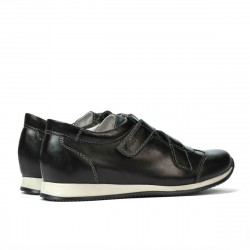 Dziecięce buty 135 czarne