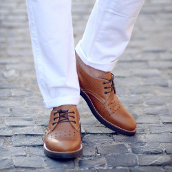 Buty casual męskie 836 brązowe lifestyle