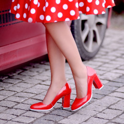Eleganckie/casual buty damskie 1254 czerwony lakier lifestyle