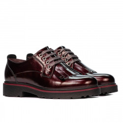 Damskie buty casual 6025 lakier bordowy