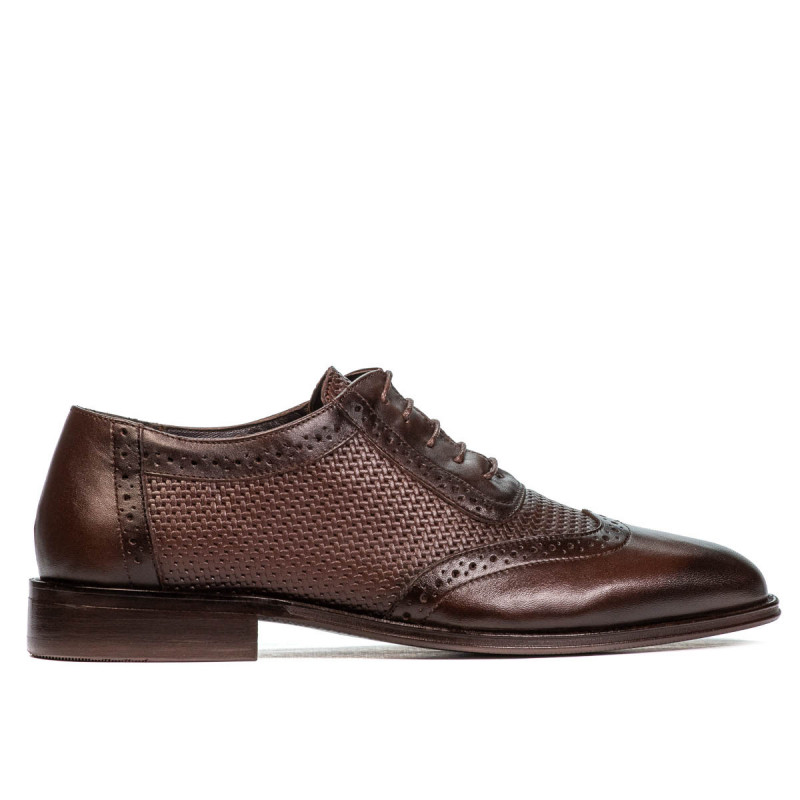 Eleganckie buty męskie 922 a kawa