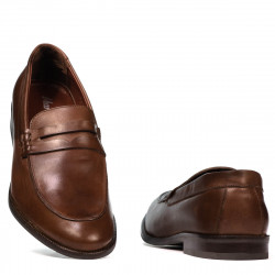 Eleganckie buty męskie 815 brązowy