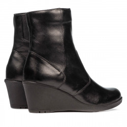 Damskie botki 3349 czarne