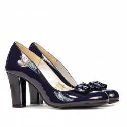 Eleganckie buty damskie 1245 lakierowane indigo