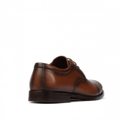 Eleganckie buty męskie 930m a w kolorze brązowym